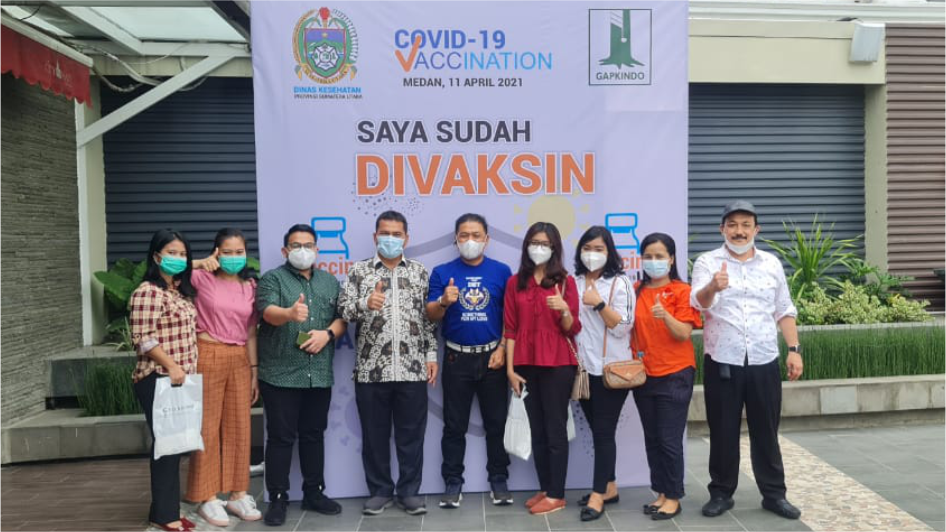 Vaksinasi Covid-19 ke-1